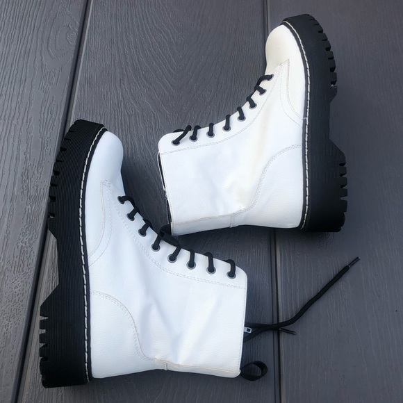 White Harley Lace-up Combat Moto Boots sz 7,5 - Picture 8 of 15